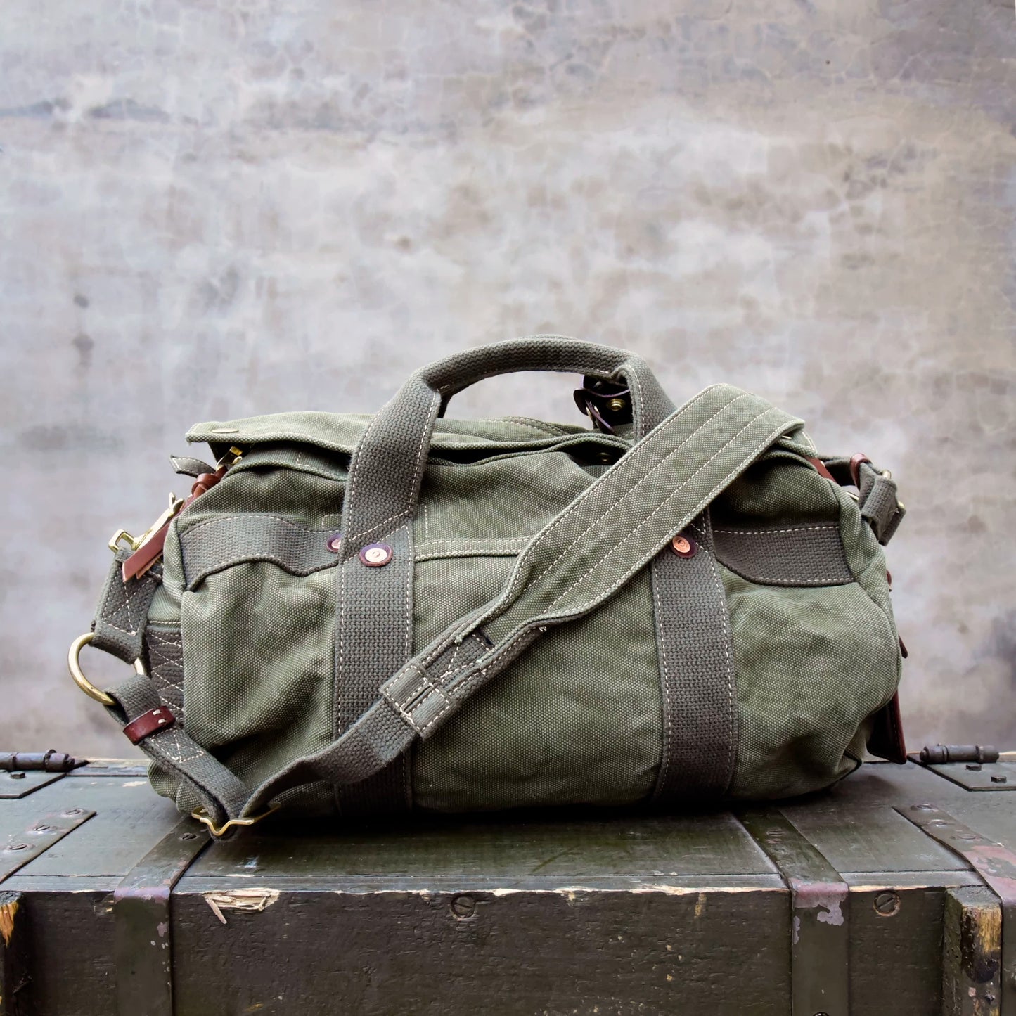 Vintage Canvas Crossbody Bag
